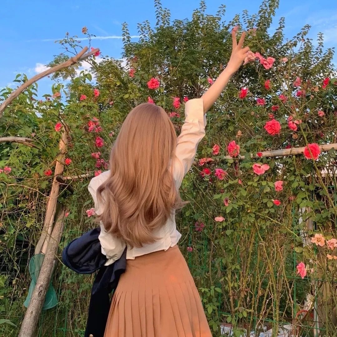 顾小姐献上彼岸花